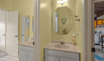 104 Robin Ave, Atlantic Beach, NC 28512