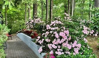 1 Butternut Cir 1, Avon, CT 06001