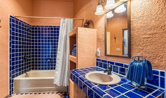 50 Jackson Hole Rd, Angel Fire, NM 87710