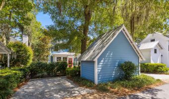 18 Oak Pond Psge, Beaufort, SC 29906