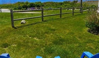 11 Woodruff St, Narragansett, RI 02882