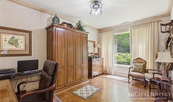 659 Clubhouse Dr E1, Banner Elk, NC 28604
