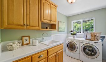 1325 Dolphin Dr, Aptos, CA 95003