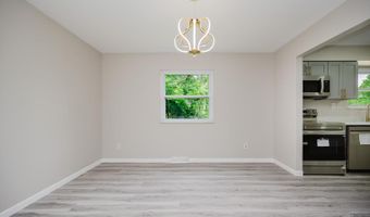 5398 Sultana Dr, Delhi, OH 45238