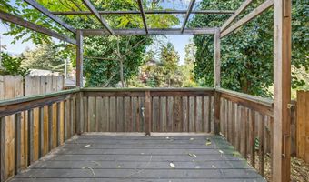 311 Glenn St, Ashland, OR 97520