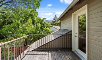 276 Palm Ave, Ashland, OR 97520