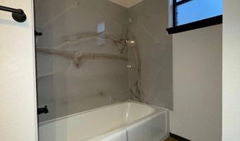 404 Sunbeam Ave, Alamogordo, NM 88310