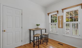 206 Kelly W Dr, Apex, NC 27502