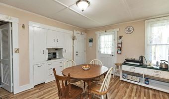 15 Main St, Allenstown, NH 03275