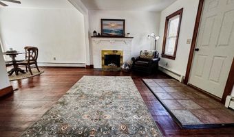 935 Gage St, Bennington, VT 05201