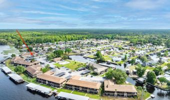 1640 Juno Trl 102A, Astor, FL 32102