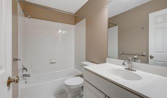43903 THORNCROFT Ter, Ashburn, VA 20148