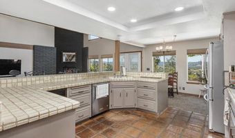 40461 Rock Mountain Dr, Fallbrook, CA 92028