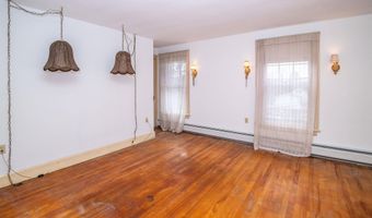 341 Tremont St, Barre, VT 05641