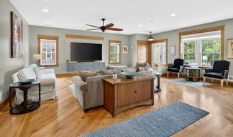 447 Krumkill Rd, Albany, NY 12203