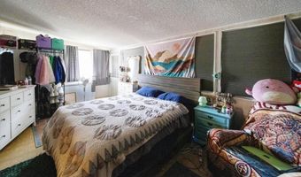 908 Bear Valley Pkwy, Escondido, CA 92025