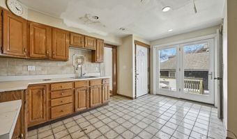533 Wayne St, Bridgeport, CT 06606