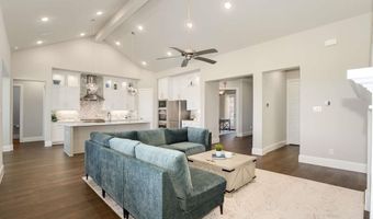 1040 Sugar Bars Dr, Lucas, TX 75002