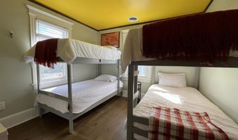 105 N Windsor Ave, Atlantic City, NJ 08401