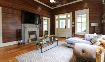 526 Academy St, Bainbridge, GA 39819