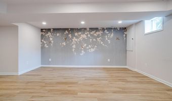 2008 CHESAPEAKE Rd, Annapolis, MD 21409
