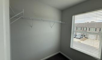 156 Village Green Dr, Adairsville, GA 30103