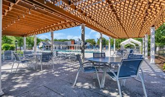 12 Wharfside Way, Bayville, NJ 08721