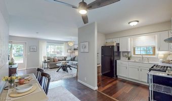 1044 Ellsworth Dr, Akron, OH 44313