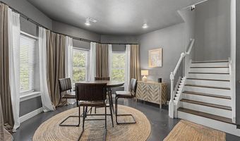 8424 Preston Trl, Bentonville, AR 72712