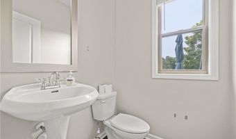 4940 Breezewood Cir, Alpharetta, GA 30004