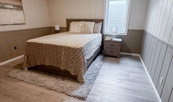 1415 N 2nd St, Aberdeen, SD 57401