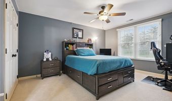 322 Dirkshire Ct, Adams Twp., PA 16046
