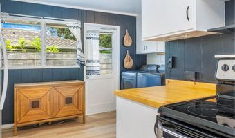 1181 Lunahana Pl, Kailua, HI 96734
