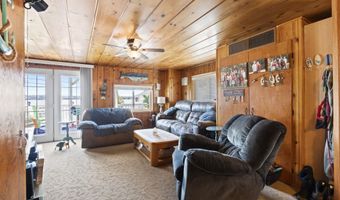 2320 W Orland Rd, Angola, IN 46703