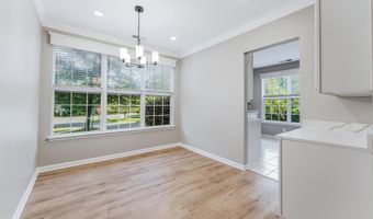 20901 CEDARPOST Sq 101, Ashburn, VA 20147