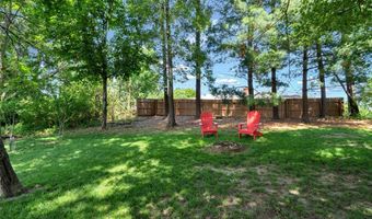 1431 Dietrich Oaks Dr, Ballwin, MO 63021