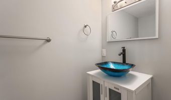 2217 14TH St SE, Washington, DC 20020