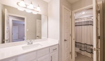 6261 LONGMIRE Loop W, Arlington, TN 38002
