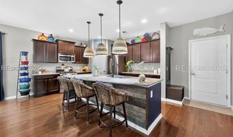 5 Pioneer Pt, Bluffton, SC 29910