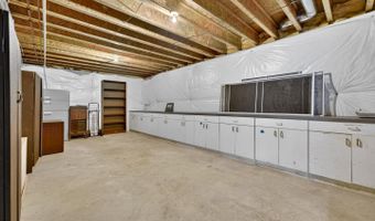 584 S POES Rd, Amissville, VA 20106