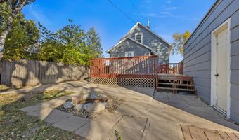 215 N 1st St, Aberdeen, SD 57401