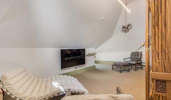 320 W Main St, Aspen, CO 81611