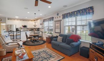 10 Harbor Pl, Barnegat, NJ 08005