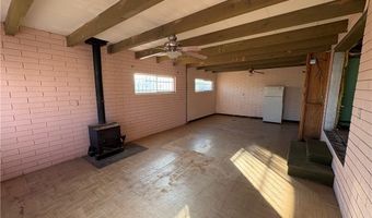 956 Coral Reef Dr, Bullhead City, AZ 86442