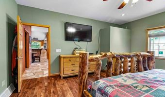1647 Cottonville Ave, Arkdale, WI 54613