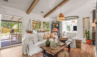 22 Chesterfield Lake Dr, Beaufort, SC 29906