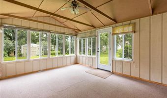 409 N Park St, Alexandria, MN 56308