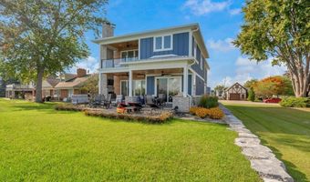 488 Lathrop, Algonac, MI 48001