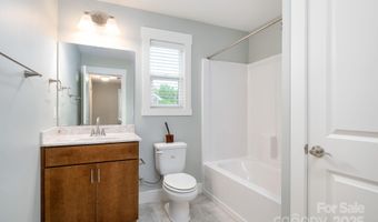29 Crayton Park Dr, Asheville, NC 28803