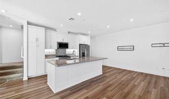 1615 W Bushell St, Anaheim, CA 92805